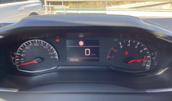 
										Peugeot 2008 2ª serie PureTech 100 S&S Active Pack full									